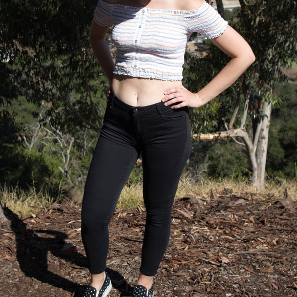 Black jeans | 7/8 | mid-raise waist - Picture 2 of 4